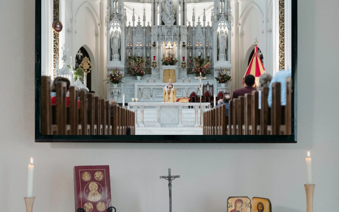 How can I get people to watch the live stream of my church service?